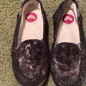 Buckle- black and silver Roxy shoes